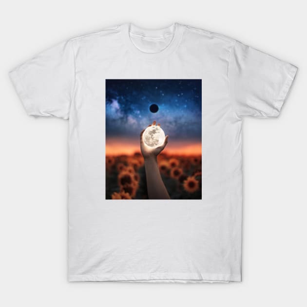 Moon thief T-Shirt by RoscoAdrian